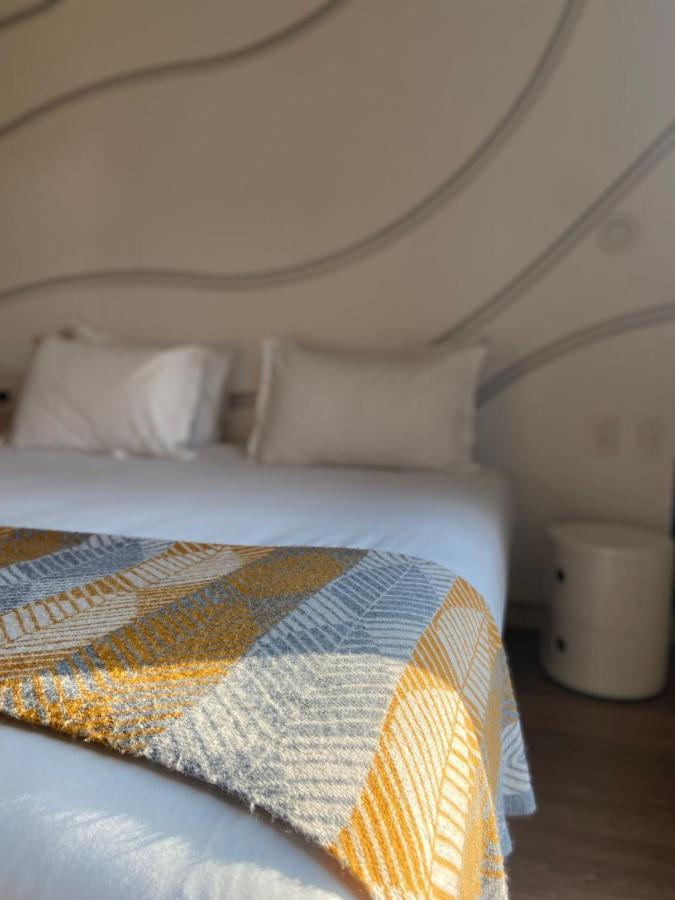 Hotel Nodo - El Hotel Que Respira ซานติอาโก ภายนอก รูปภาพ
