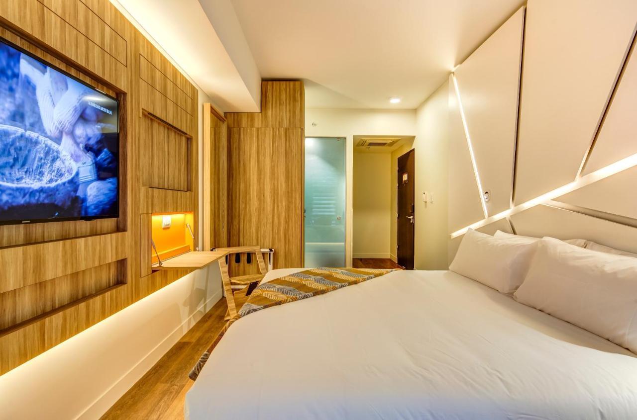 Hotel Nodo - El Hotel Que Respira ซานติอาโก ภายนอก รูปภาพ